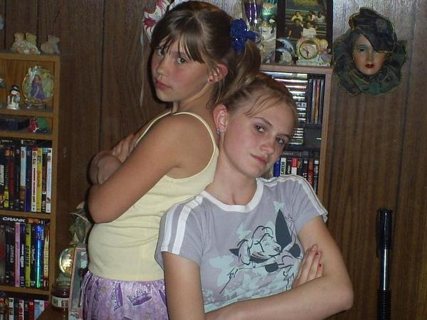 rikki and her sister casie